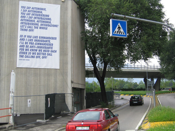 Kasia Korzak / Slavs and Tatars: The hymns of No Resistance, part I. Photo: Lungomare