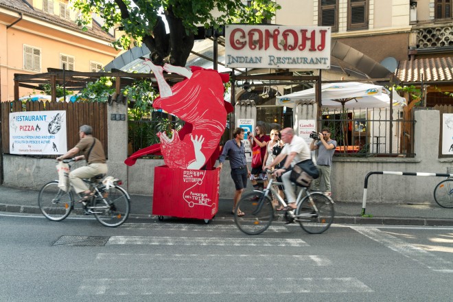 Nikolay Oleynikov: Learning Mural. Monument Tour. Photo: Daniel Mazza, 2013