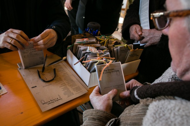 Seeding Stories - A living Archive, hosted by SamenFest, Sockerhof, Mals-Malles, Vinschgau Val Venosta, February 23 2019. School of Verticality is a project by Sophie Krier, courtesy Lungomare. Graphic design Inedition. Photo Jörg Oschmann