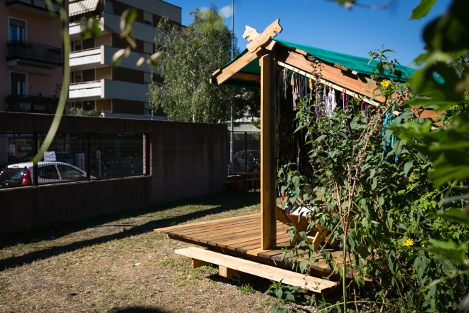 Where on earth do we belong # School of Verticality, Chapter 1: Weaving Garden Biographies, Bolzano, September 2018. A field research by Sophie Krier for Lungomare. Photo Jörg Oschmann.