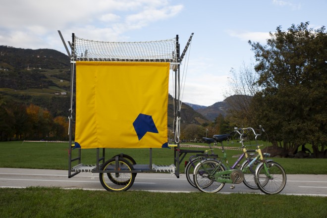 Co-Carts, the Attivista Mobile, test-ride in October 2020, a project by orizzontale. Courtesy Lungomare. Image by Giulia Faccin